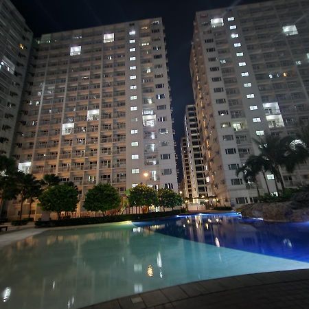 Ezbeds Near Mall Of Asia Manila Exterior photo