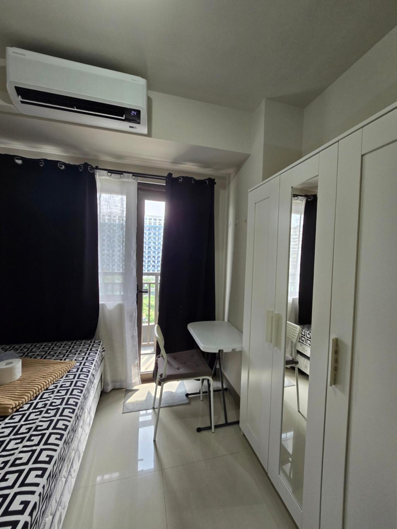 Ezbeds Near Mall Of Asia Manila Exterior photo